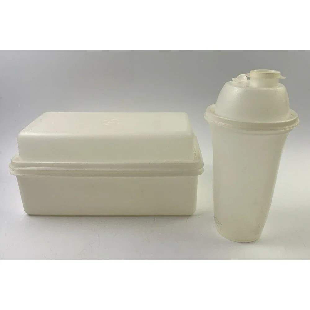 Tupperware vintage container